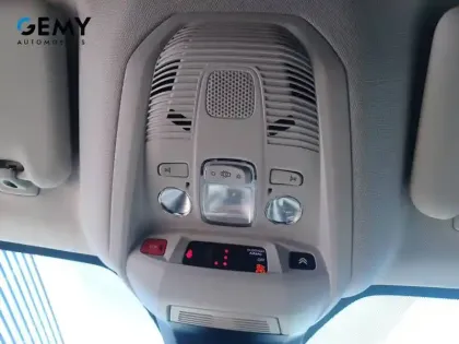 Photo 38 Citroën C5 aircross  Hybride Rechargeable 225 e-EAT8