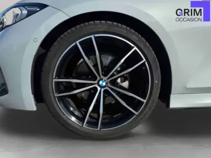 Photo 12 BMW Serie 3 320d 190 ch BVA8