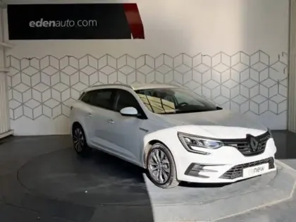 Photo 17 Renault Megane  IV Estate TCe 140