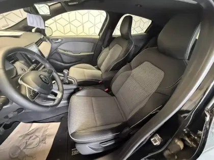 Photo 8 Renault Clio  TCe 90