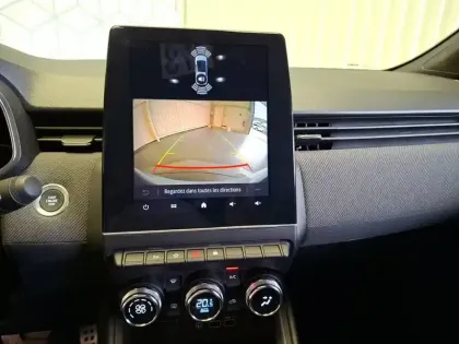 Photo 33 Renault Clio  E-Tech full hybrid 145