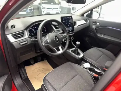 Photo 32 Renault Captur  mild hybrid 140