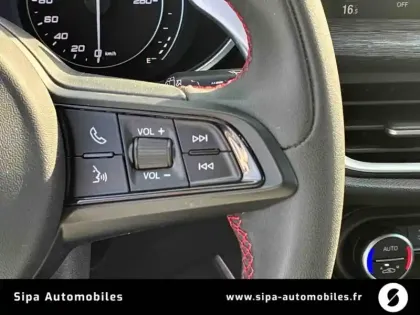 Photo 18 Alfa Romeo Stelvio  2.2 160 ch AT8
