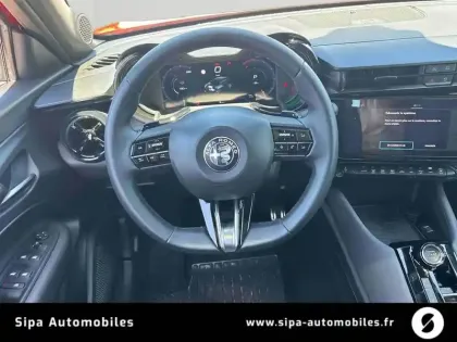 Photo 13 Alfa Romeo Junior  1.2 Ibrida 145 ch e-DCT6
