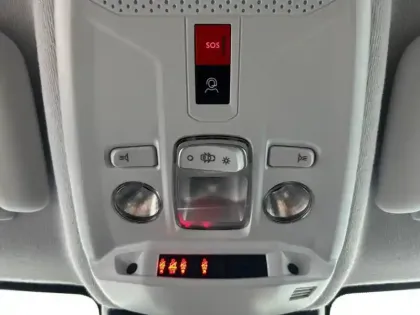 Photo 20 Peugeot 208  Hybrid 110 e-DCS6