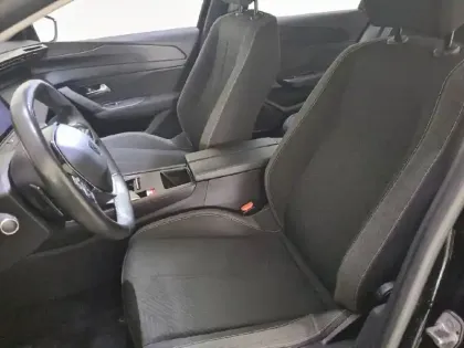 Photo 30 Peugeot 308  SW BlueHDi 130ch S&S EAT8