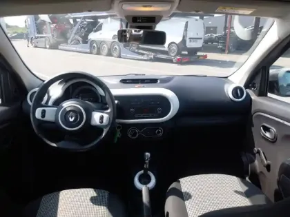 Photo 33 Renault Twingo  III Achat Intégral