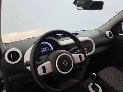 Photo 379 Renault Twingo  III Achat Intégral