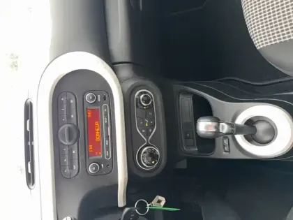 Photo 21 Renault Twingo  III Achat Intégral