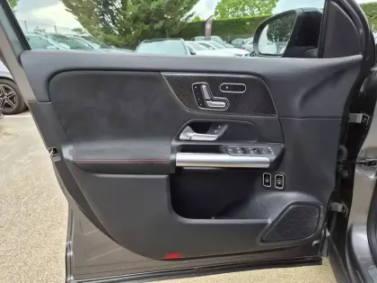 Photo 14 Mercedes GLA  250 e Hybrid EQ 8G-DCT