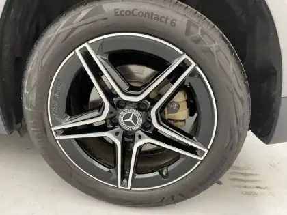 Photo 40 Mercedes GLA  250 e Hybrid EQ 8G-DCT