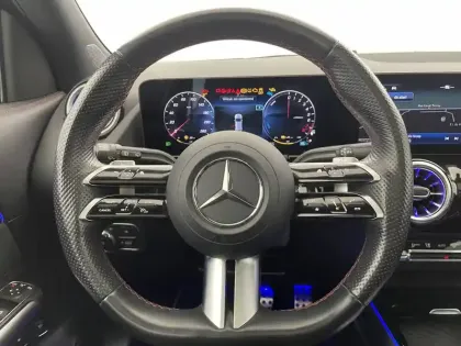 Photo 44 Mercedes GLA  250 e Hybrid EQ 8G-DCT