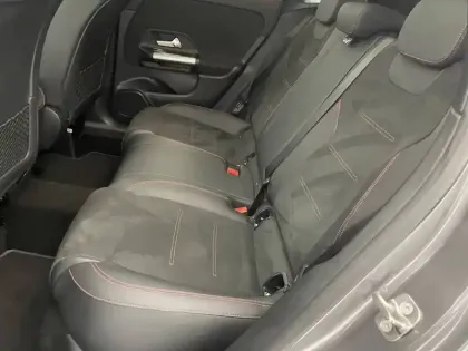 Photo 37 Mercedes GLA  250 e Hybrid EQ 8G-DCT