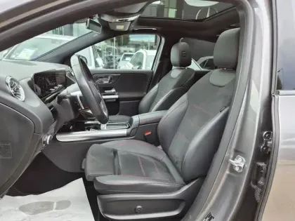 Photo 12 Mercedes GLA  250 e Hybrid EQ 8G-DCT
