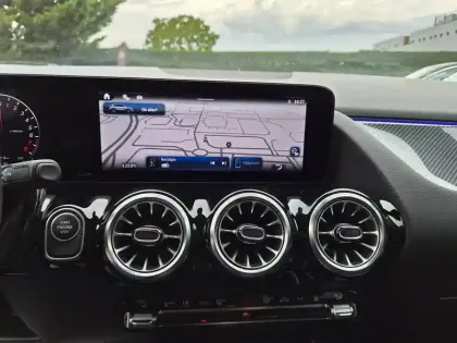 Photo 18 Mercedes GLA  250 e Hybrid EQ 8G-DCT