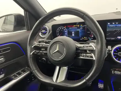 Photo 46 Mercedes GLA  250 e Hybrid EQ 8G-DCT