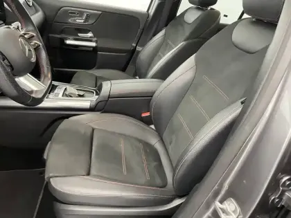 Photo 36 Mercedes GLA  250 e Hybrid EQ 8G-DCT