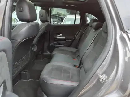 Photo 9 Mercedes GLA  250 e Hybrid EQ 8G-DCT