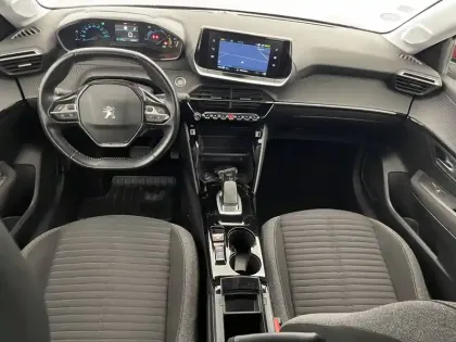 Photo 24 Peugeot 208  Electrique 50 kWh 136ch