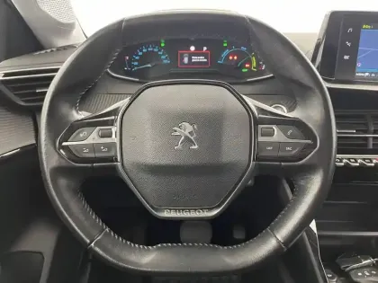 Photo 23 Peugeot 208  Electrique 50 kWh 136ch