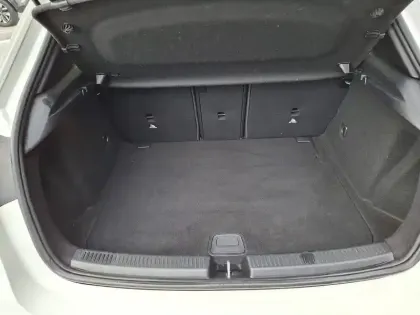 Photo 19 Mercedes Classe A  200 7G-DCT