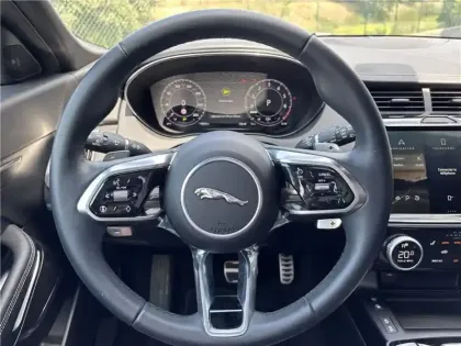 Photo 20 Jaguar E-Pace P300E CH PHEV AWD BVA