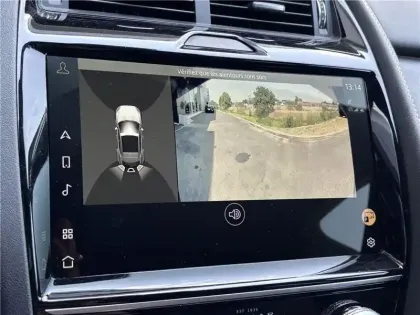 Photo 75 Jaguar E-Pace P300E CH PHEV AWD BVA