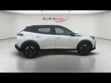 Photo 7 Peugeot 2008  1.2 PureTech 130ch S&S GT EAT8
