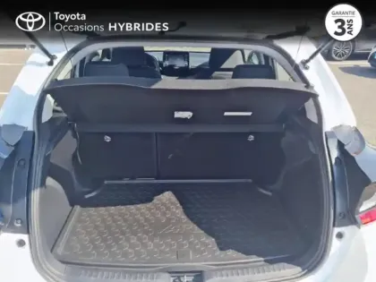 Photo 9 Toyota Yaris  116h Dynamic 5p MY22