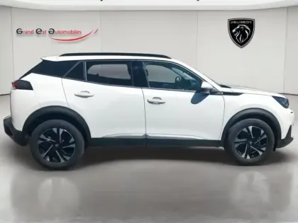 Photo 7 Peugeot 2008  1.2 PureTech 100ch S&S Allure