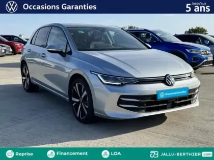 Photo 21 Volkswagen Golf  1.5 eHybrid 204ch VW Edition DSG6