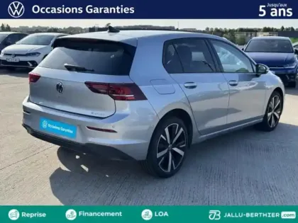 Photo 22 Volkswagen Golf  1.5 eHybrid 204ch VW Edition DSG6