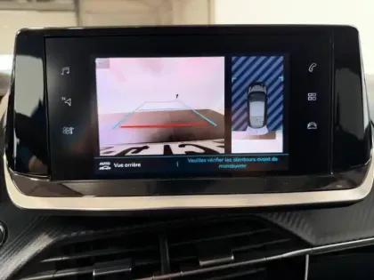 Photo 12 Peugeot 208  e- 136 Allure Pack Carplay Camera Led