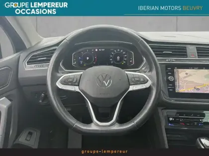 Photo 26 Volkswagen Tiguan  2.0 TDI 150ch Elegance DSG7