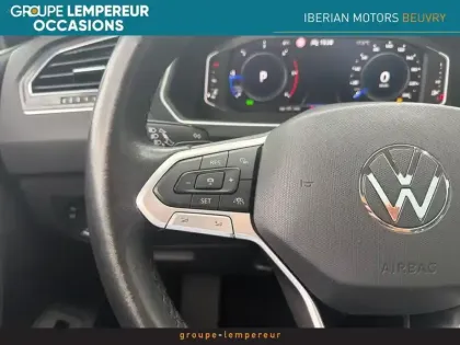Photo 30 Volkswagen Tiguan  2.0 TDI 150ch Elegance DSG7