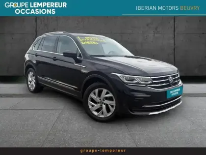 Photo 16 Volkswagen Tiguan  2.0 TDI 150ch Elegance DSG7