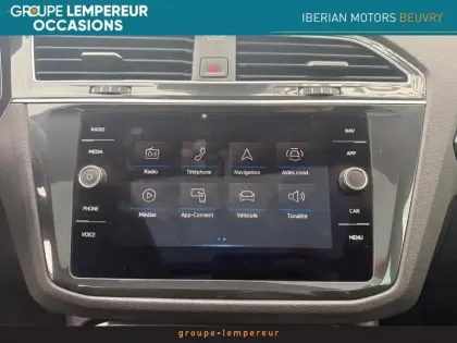 Photo 35 Volkswagen Tiguan  2.0 TDI 150ch Elegance DSG7
