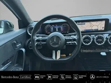 Photo 6 Mercedes Classe A  200 d 150ch AMG Line 8G-DCT