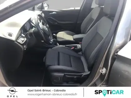 Photo 8 Opel Astra  1.2 Turbo 130ch Elegance