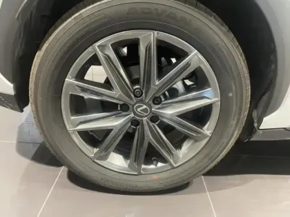 Photo 6 Lexus Lbx  1.5 136ch Elegant 2WD
