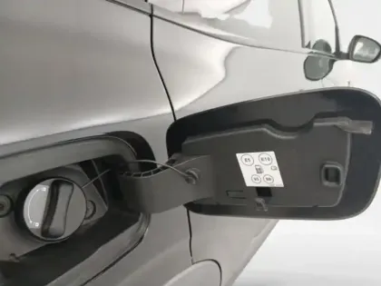 Photo 8 Renault Arkana  1.3 TCe mild hybrid 160ch RS Line EDC -22