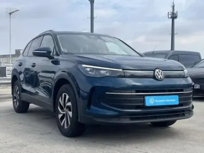 Photo 5 Volkswagen Tiguan  1.5 eHybrid 204ch VW Edition DSG6