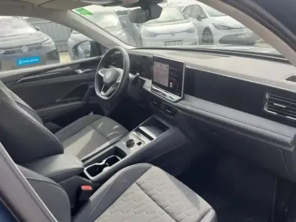 Photo 14 Volkswagen Tiguan  1.5 eHybrid 204ch VW Edition DSG6