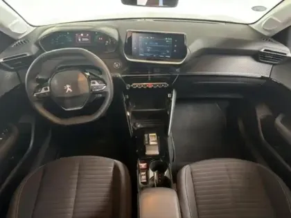 Photo 6 Peugeot 208  e- 136 Style Camera 180 Carplay Led