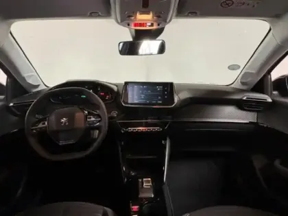 Photo 10 Peugeot 208  e- 136 Style Camera 180 Carplay Led