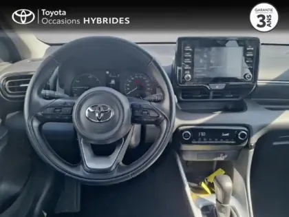 Photo 8 Toyota Yaris  116h Dynamic 5p MY22