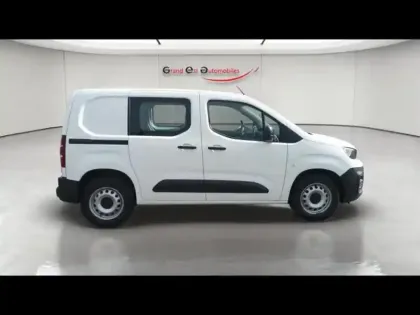 Photo 6 Peugeot Partner  Standard 1000kg BlueHDi 100ch S&S Grip