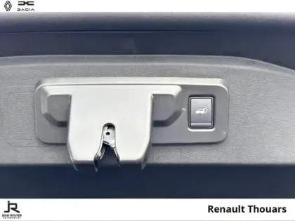 Photo 13 Renault Espace  1.2 E-Tech full hybrid 200ch Techno 7 places - 25