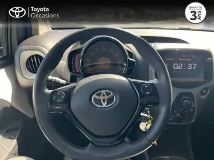 Photo 8 Toyota Aygo  1.0 VVT-i 72ch x-play 5p MY20