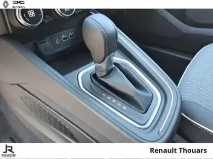 Photo 5 Renault Clio  1.6 E-Tech 145ch full hybrid Techno - 24